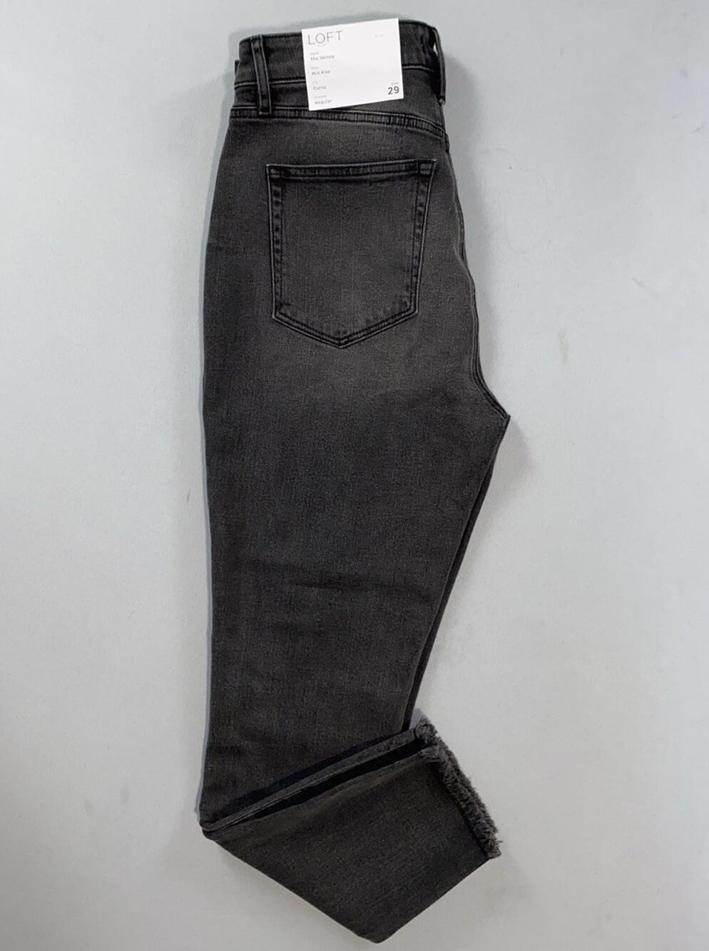Ann Taylor Loft 'The Skinny' Mid Rise Curvy Fray Stretch Denim Jeans. Women's 29